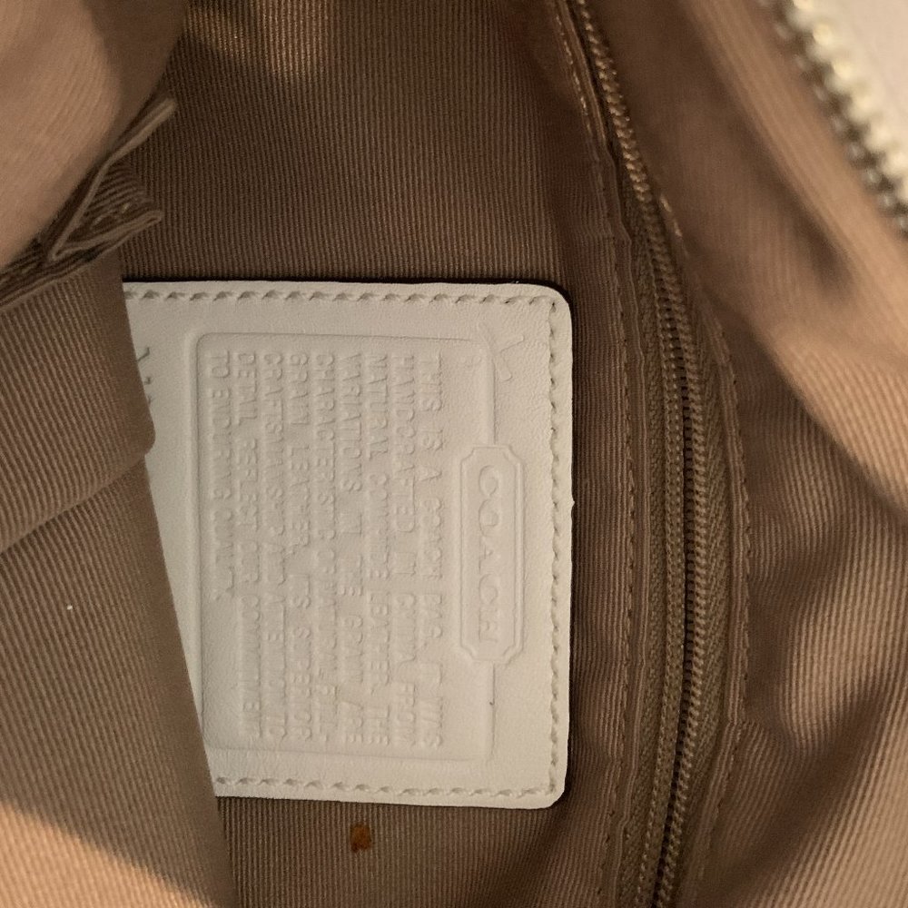 Coach Bag - Picture 3 of 7